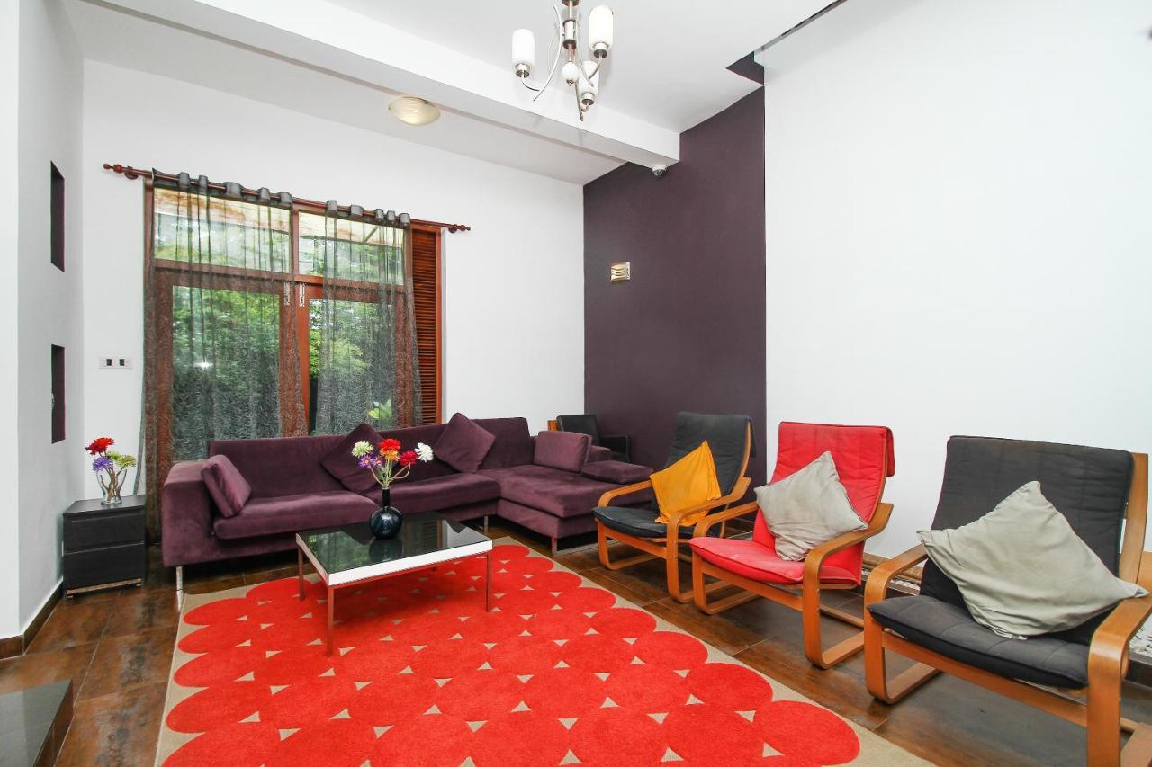 Oyo 437 Amali Residence Нугегода Экстерьер фото